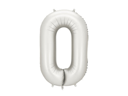 Folinis skaičiaus balionas „0“, sidabrinis. Satininis paviršius. Dydis nepripūtus – apie 100 cm, pripūtus 86 cm. Tinka pildyti oru arba heliu. Komplekte pridedamas šiaudelis. Balionas savaime užsisandarinantis, su kabliukais dekoravimui. Smagus gimtadienių akcentas.
