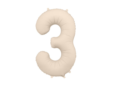 Folinis skaičiaus balionas „3“, šiltai pilkas. Matinis. Dydis nepripūtus - apie 100 cm, pripūtus 86 cm. Tinka pildyti oru arba heliu. Komplekte pridedamas šiaudelis. Balionas užsisandarinantis. Turi kabliukus tvirtinimui. Puikiai atrodo per gimtadienių šventes.