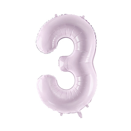 Pastelinis folinis balionas skaičiaus „3“, violetinis. Ne pripūsto dydis– apie 86 cm, pripūsto dydis – apie 72 cm. Galima pildyti oru arba heliu. Komplekte pridedamas šiaudelis, balionas užsisandarinantis.