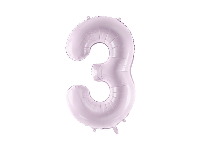Pastelinis folinis balionas skaičiaus „3“, violetinis. Ne pripūsto dydis– apie 86 cm, pripūsto dydis – apie 72 cm. Galima pildyti oru arba heliu. Komplekte pridedamas šiaudelis, balionas užsisandarinantis.
