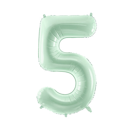Pastelinis folinis balionas skaičiaus „5“, žalias. Ne pripūsto dydis– apie 86 cm, pripūsto dydis – apie 72 cm. Galima pildyti oru arba heliu. Komplekte pridedamas šiaudelis, balionas užsisandarinantis.