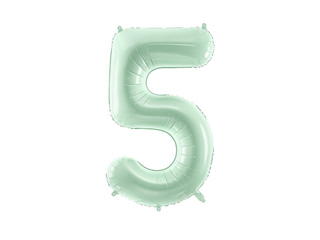 Pastelinis folinis balionas skaičiaus „5“, žalias. Ne pripūsto dydis– apie 86 cm, pripūsto dydis – apie 72 cm. Galima pildyti oru arba heliu. Komplekte pridedamas šiaudelis, balionas užsisandarinantis.