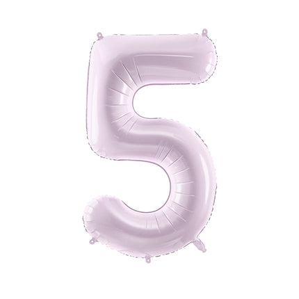 Pastelinis folinis balionas skaičiaus „5“, violetinis. Ne pripūsto dydis– apie 86 cm, pripūsto dydis – apie 72 cm. Galima pildyti oru arba heliu. Komplekte pridedamas šiaudelis, balionas užsisandarinantis.