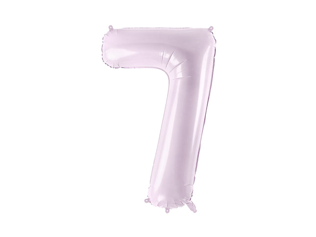 Pastelinis folinis balionas skaičiaus „7“, violetinis. Ne pripūsto dydis– apie 86 cm, pripūsto dydis – apie 72 cm. Galima pildyti oru arba heliu. Komplekte pridedamas šiaudelis, balionas užsisandarinantis.