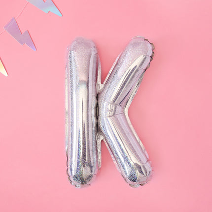 Folinis balionas raidė "K", 35 cm, holografinės spalvos
