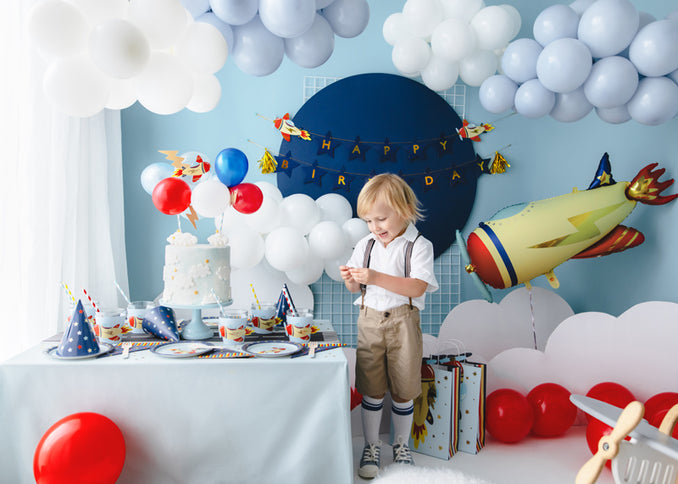 Vėliavėlių girlianda "Happy Birthday" lėktuvų tema, 2,5 m