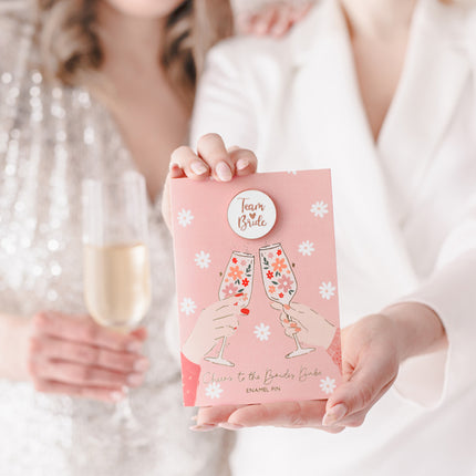 Atvirukas su ženkliuku "Bride Team"