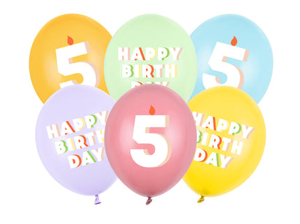 Lateksiniai balionai „Happy birthday – 5“, apie 30 cm. Dvipusė spauda. Rinkinyje 6 vnt. Spalvos: pastelinė pistacija, rožė, geltona, šviesiai mėlyna, šviesiai alyvinė, medaus.