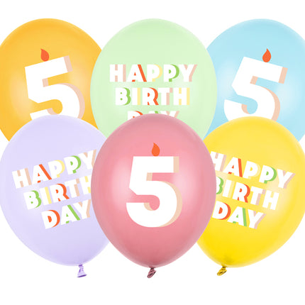 Lateksiniai balionai „Happy birthday – 5“, apie 30 cm. Dvipusė spauda. Rinkinyje 6 vnt. Spalvos: pastelinė pistacija, rožė, geltona, šviesiai mėlyna, šviesiai alyvinė, medaus.