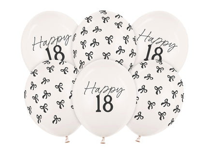 Lateksiniai balionai su kaspinėliais „18“, pastelinė balta, apie 30 cm. Su spauda. Rinkinyje 6 vnt. balionų. Švęskite svarbius gimtadienius tinkamai!