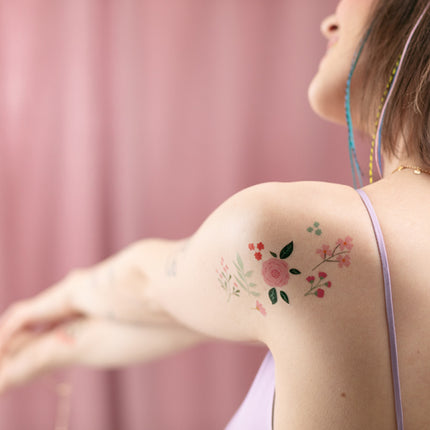 Laikinos tatuiruotės "Gėlės" (19 vnt.)